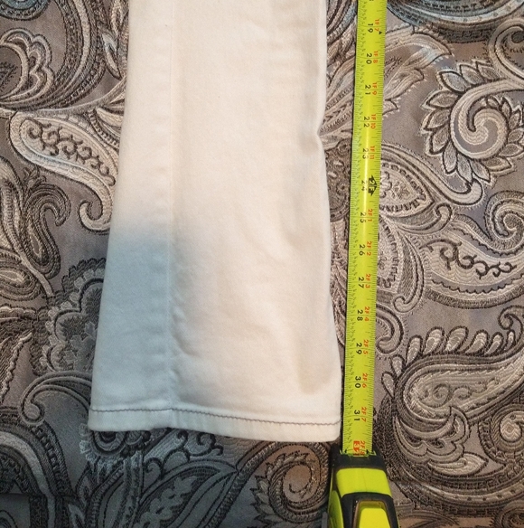 Candies Womens Cream Jeans Size 3 - Picture 9 of 10